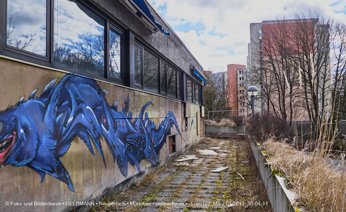 01.03.2017 - die Abrissbaustelle Quiddezentrum in Neuperlach
